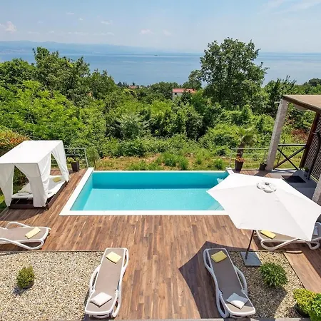 Holiday home Lina *